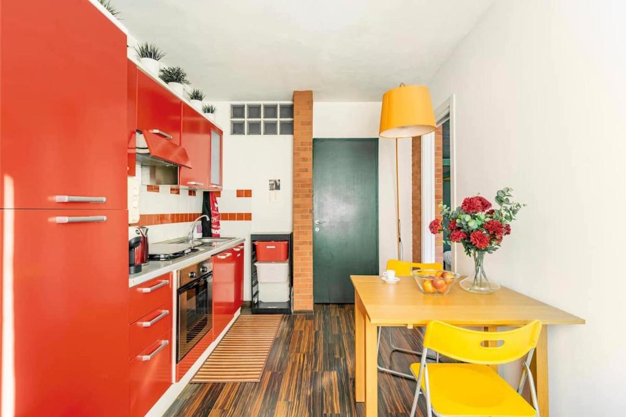 Lovely Apartment Navigli Milan Exterior photo